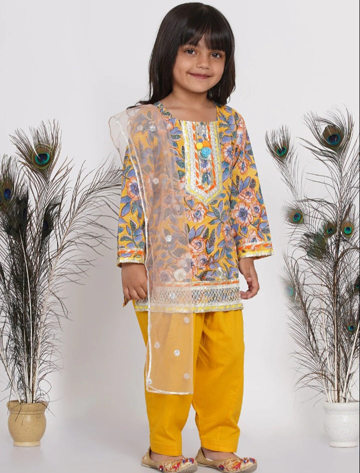 Girls Floral Shalwar Kameez